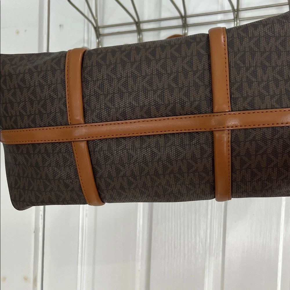 Michael Kors Dark Brown and Tan Bag - Picture 6 of 9